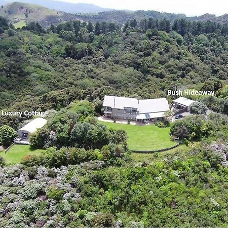 Kaka Ridge Retreat Luxury Cottage Tawharanui Экстерьер фото